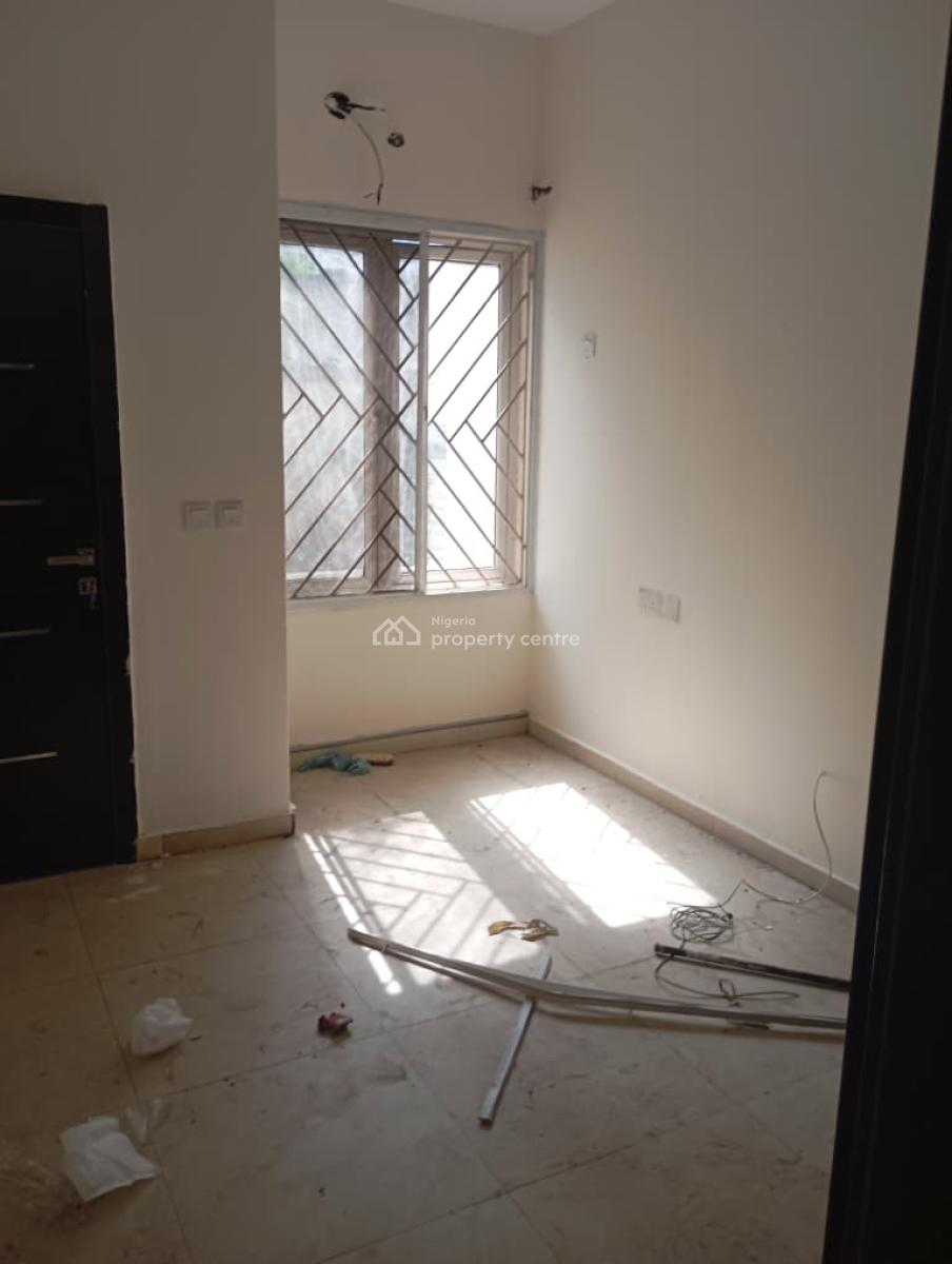 Self Service and Newly Renovated Three -3 Bedroom Flat - Ground Floor,, Lekki Phase 1, Right, Lagos - Off T. F Kuboye Road, Lekki, Lagos, Flat / Apartment for Rent