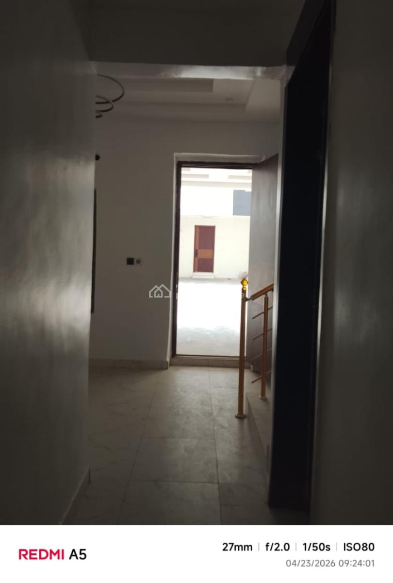 Newly Built Spacious 4 Bedroom Terrace + Servants Bq, Pantheon Bridge, Orchid Road, Lekki, Lagos, Terraced Duplex for Rent