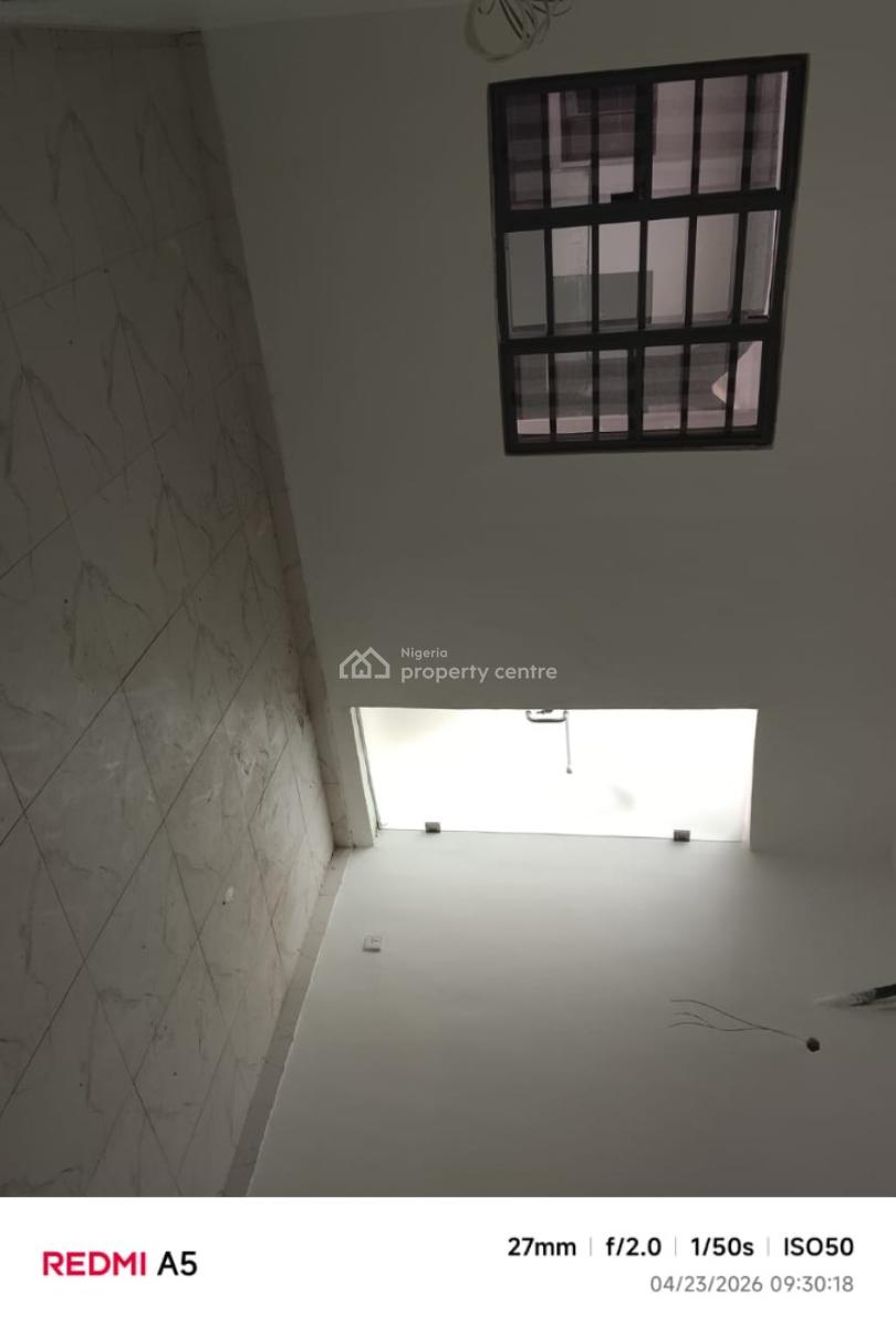 Newly Built Spacious 4 Bedroom Terrace + Servants Bq, Pantheon Bridge, Orchid Road, Lekki, Lagos, Terraced Duplex for Rent