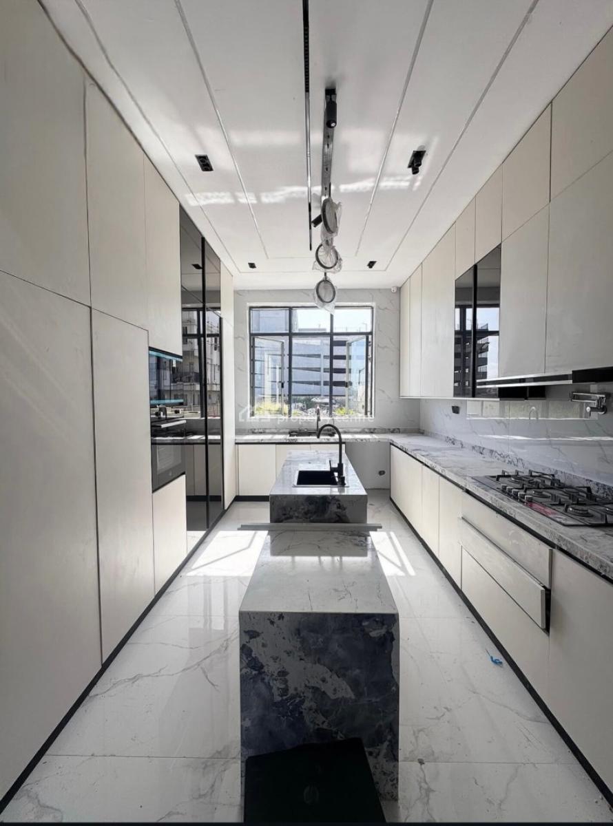 Newly Built 5 Bedroom Terrace with a Bq, Lekki Phase 1, Lekki, Lagos, Terraced Bungalow for Sale