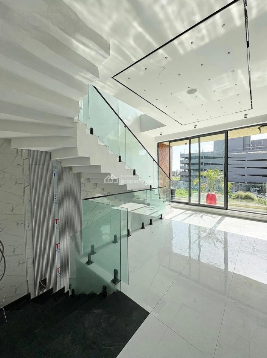 Newly Built 5 Bedroom Terrace with a Bq, Lekki Phase 1, Lekki, Lagos, Terraced Bungalow for Sale