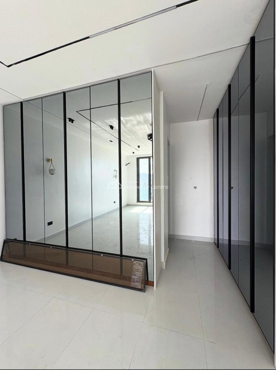 Newly Built 5 Bedroom Terrace with a Bq, Lekki Phase 1, Lekki, Lagos, Terraced Bungalow for Sale