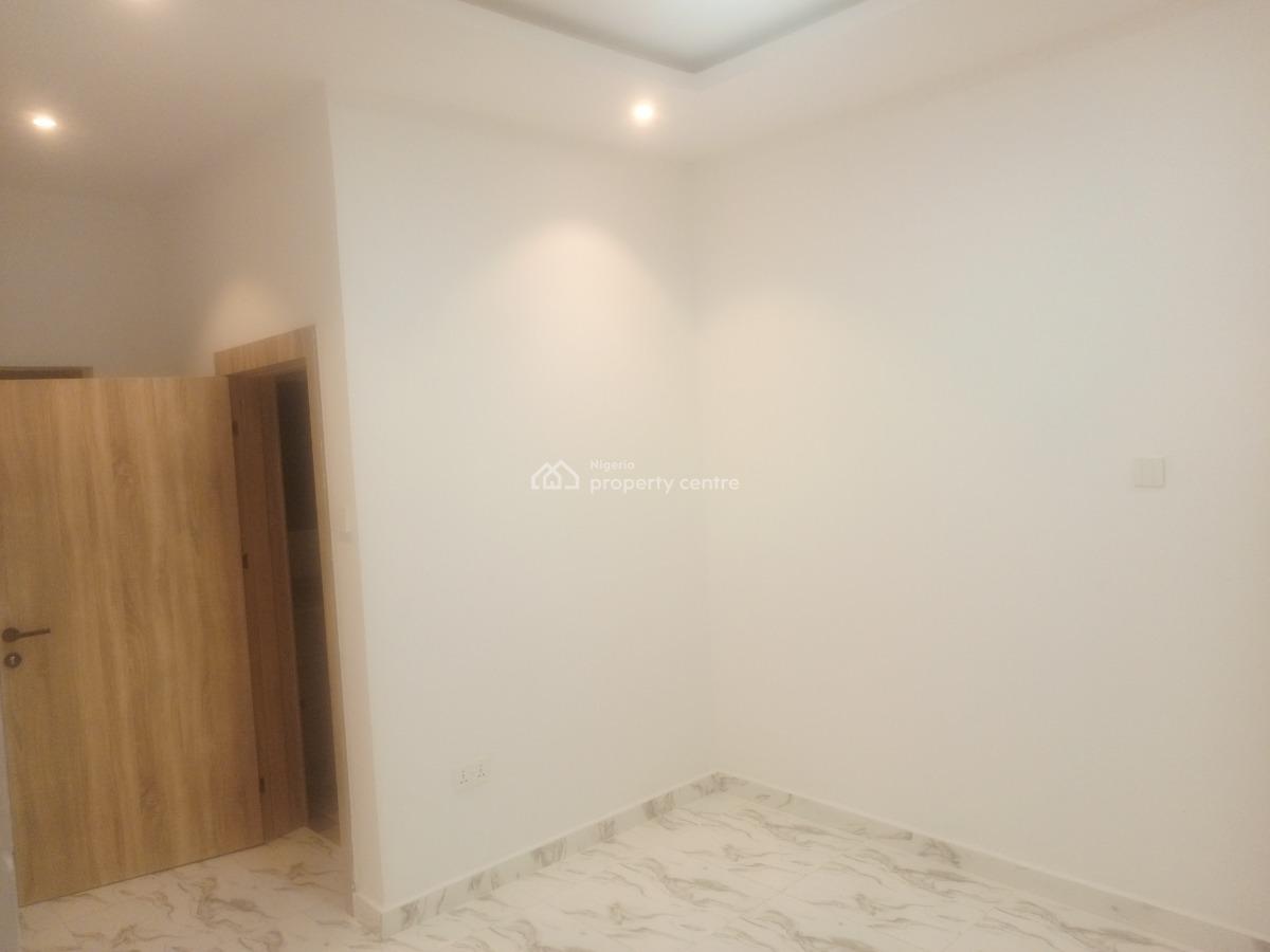Newly Built Luxury Mini Flat with 24 Hours Solar Light, Upstairs, Malete, Opposite Beechwood Estate, Ibeju Lekki, Lagos, Mini Flat (room and Parlour) for Rent