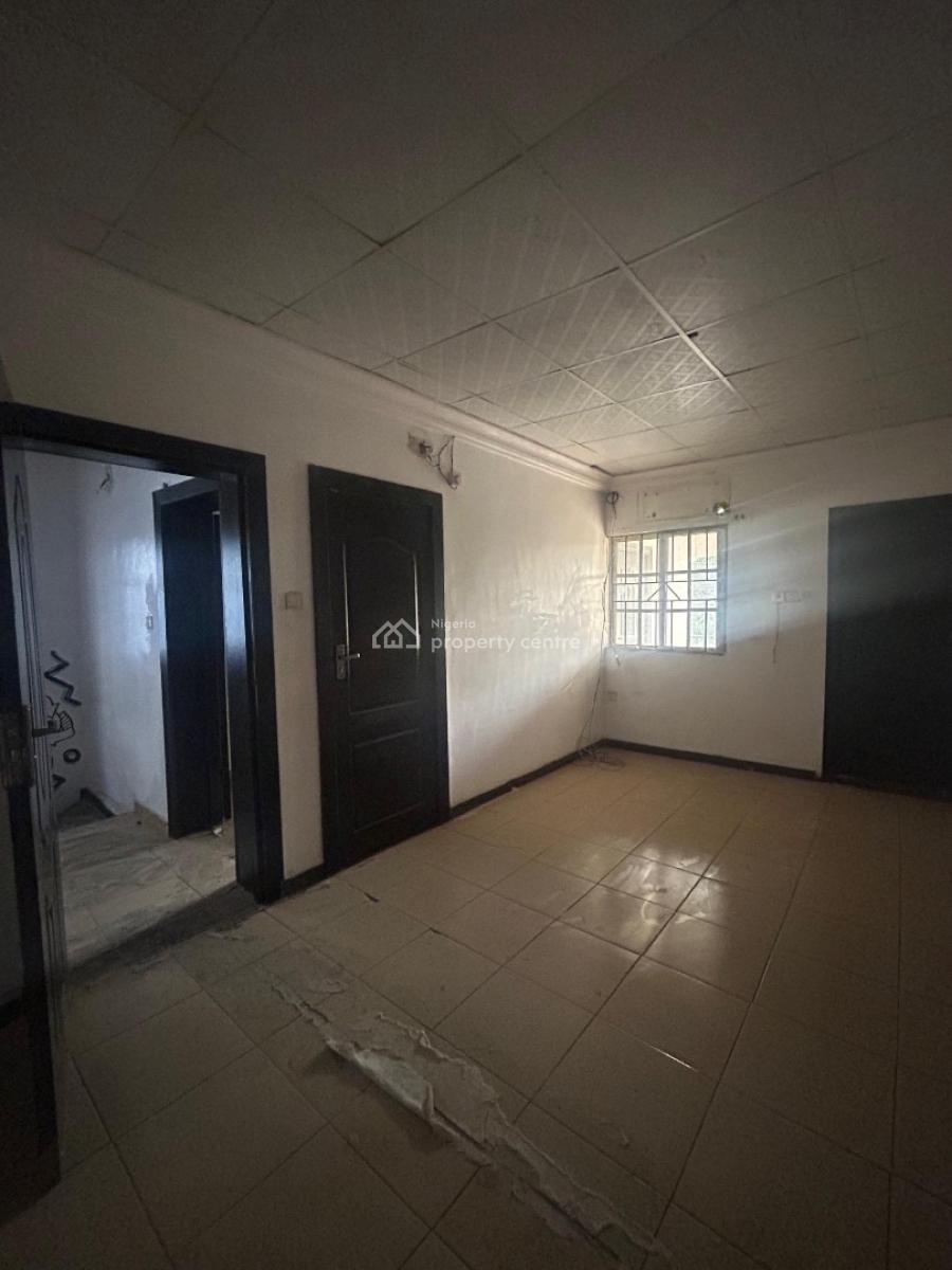 Well Maintained 5 Bedroom Semi Detached House with a Room Bq, Off Admiralty Way, Lekki Phase 1, Lekki, Lagos, Commercial Property for Rent