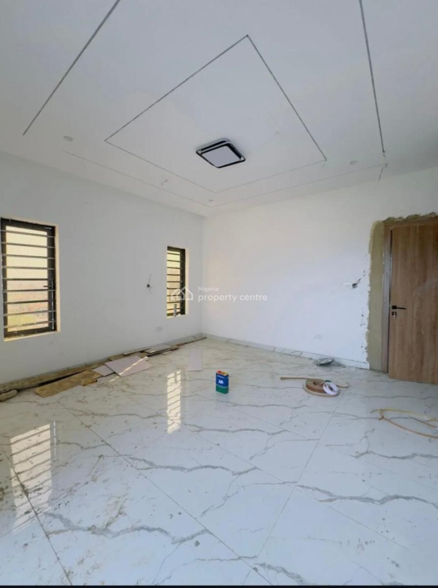 Fantastic Built 4 Bedroom Semi Detached Duplex with Bq, Ogudu Gra, Ogudu, Lagos, Semi-detached Duplex for Sale