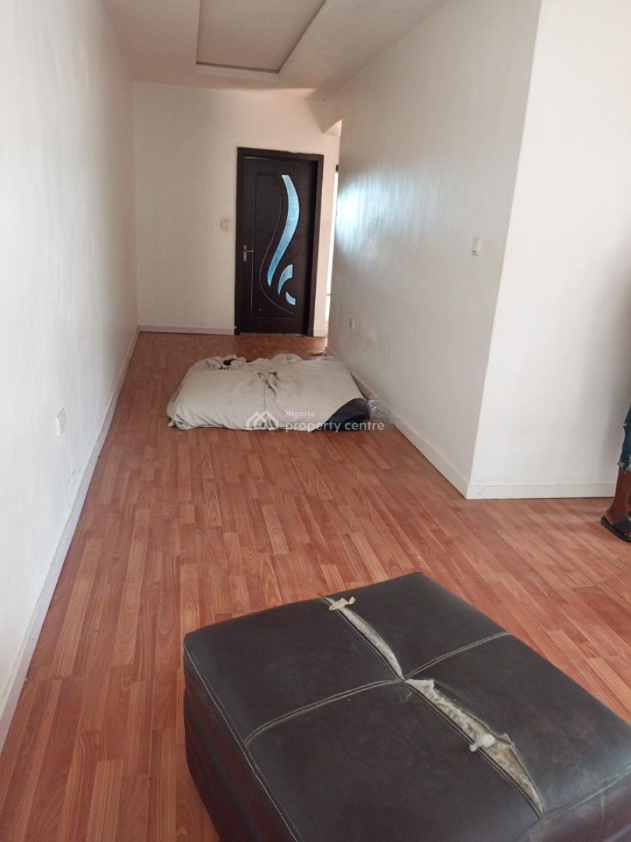 Fast Finger 2 Bedroom Upstairs Bring Your Generator, Serene Area, Ologolo, Lekki, Lagos, Flat / Apartment for Rent