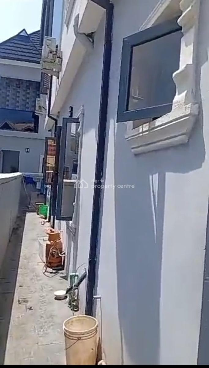 Relatively New 4 Bedroom Semi Detached Duplex, Gbagada, Lagos, Semi-detached Duplex for Rent