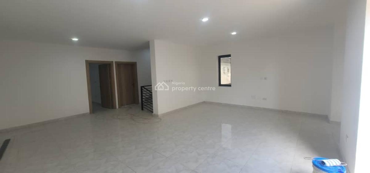 4 Bedrooms Terraced with Bq, Victoria Bay, Lekki, Lagos, Terraced Duplex for Sale