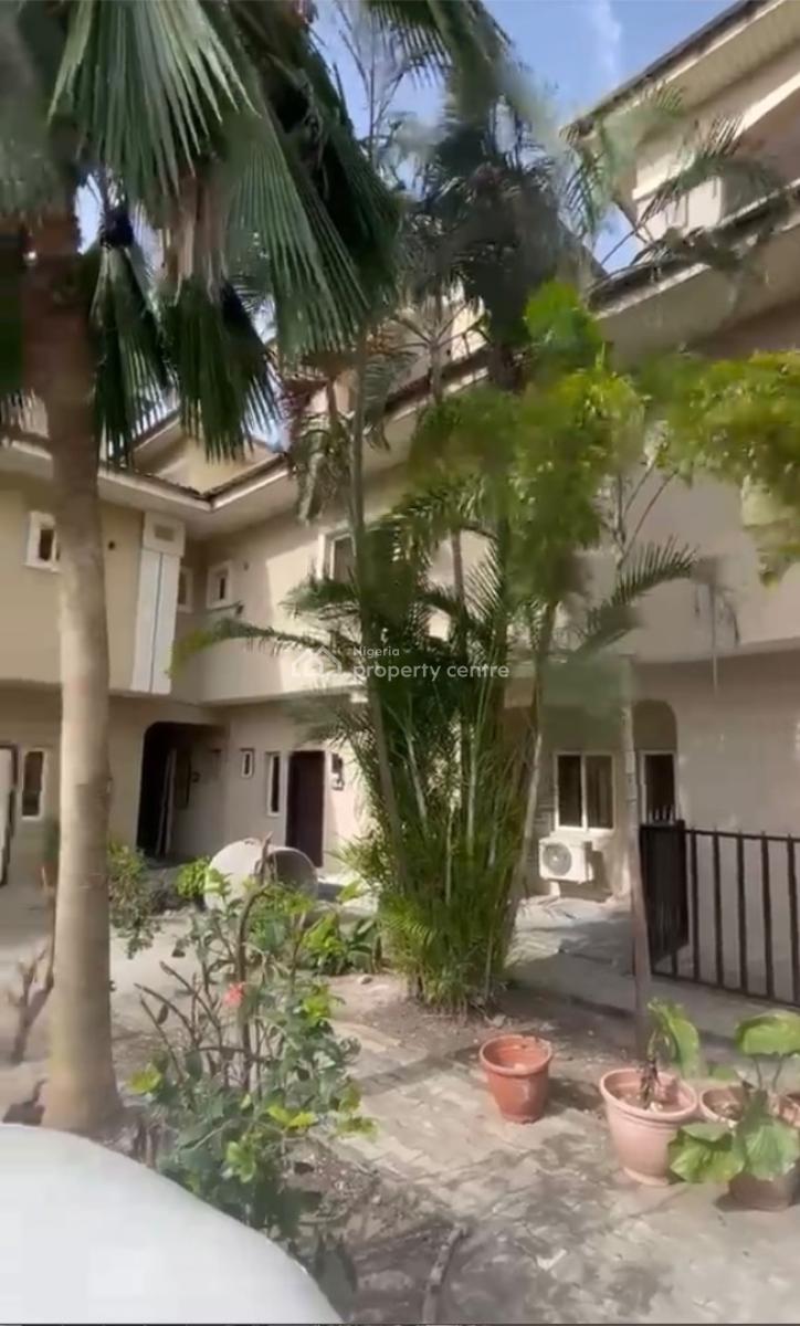 Luxury 4 Bedroom Terrace Duplex, Lekki Phase 1, Lekki, Lagos, Terraced Duplex for Rent