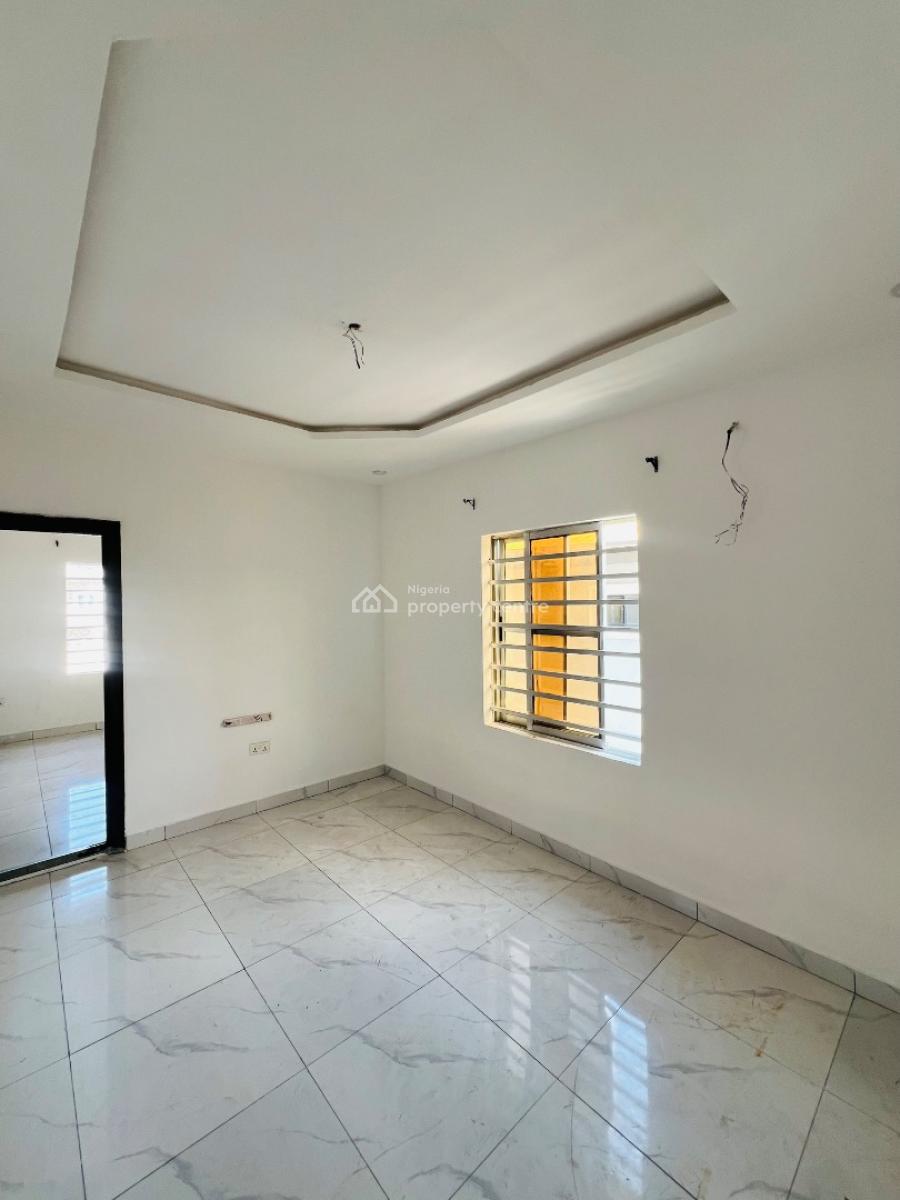 1/2 Bedroom Apartment  3/4 Million, Ikota, Lekki, Lagos, Flat / Apartment for Rent