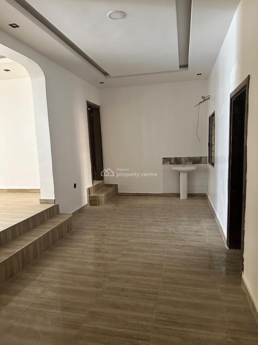 Tastefully Finished 3 Bedroom Apartment, Off Mohammed Abba Gana Street, Guzape District, Abuja, Flat / Apartment for Rent