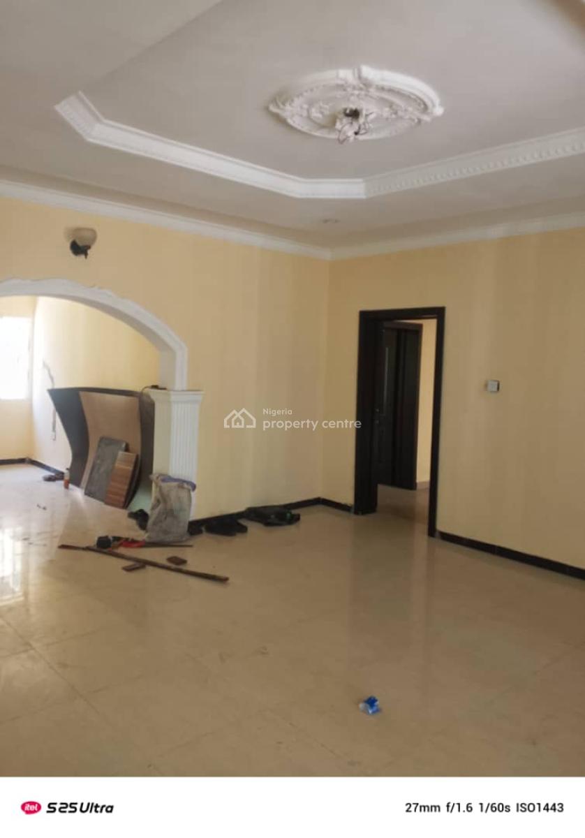 Well Maintained 3 Bedroom Flat, Sangotedo, Ajah, Lagos, Flat / Apartment for Rent