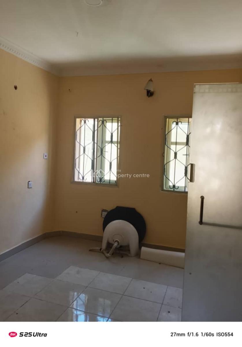 Well Maintained 3 Bedroom Flat, Sangotedo, Ajah, Lagos, Flat / Apartment for Rent