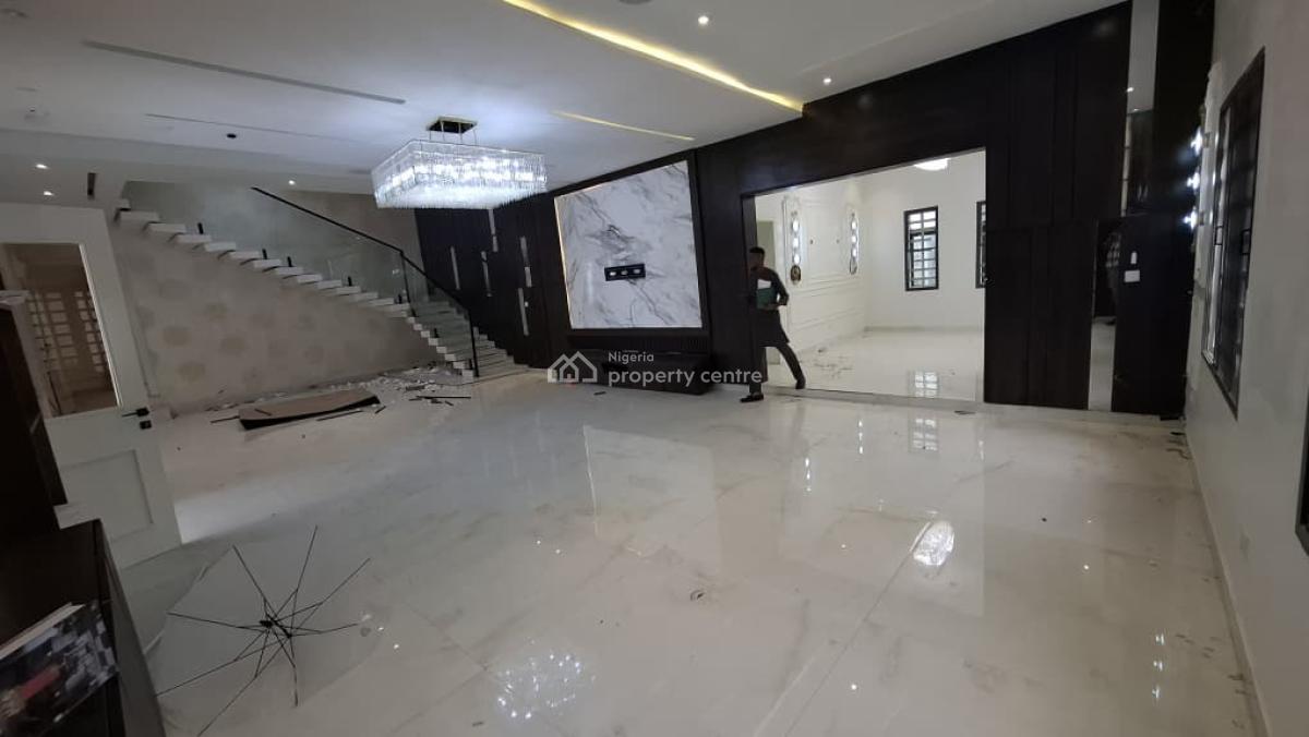 Luxury 6 Bedroom Smart Duplex with 3 Bedroom Guest Chalet, 2 Rooms Bq, Guzape District, Abuja, Detached Duplex for Sale