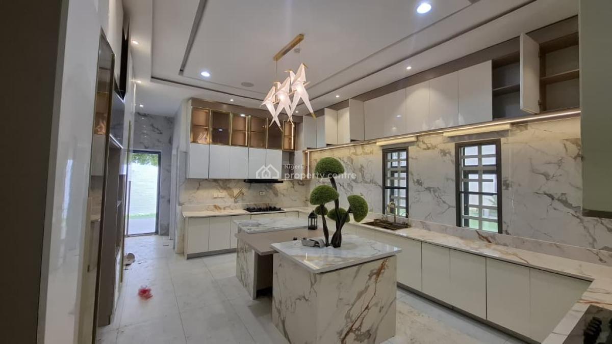 Luxury 6 Bedroom Smart Duplex with 3 Bedroom Guest Chalet, 2 Rooms Bq, Guzape District, Abuja, Detached Duplex for Sale