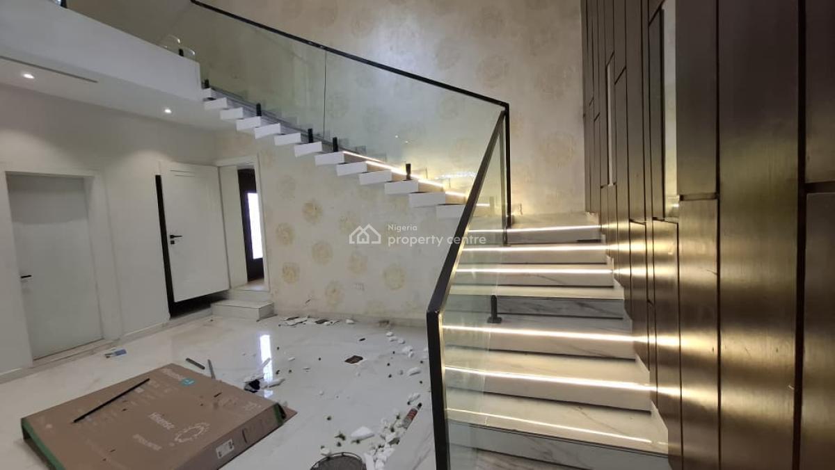 Luxury 6 Bedroom Smart Duplex with 3 Bedroom Guest Chalet, 2 Rooms Bq, Guzape District, Abuja, Detached Duplex for Sale