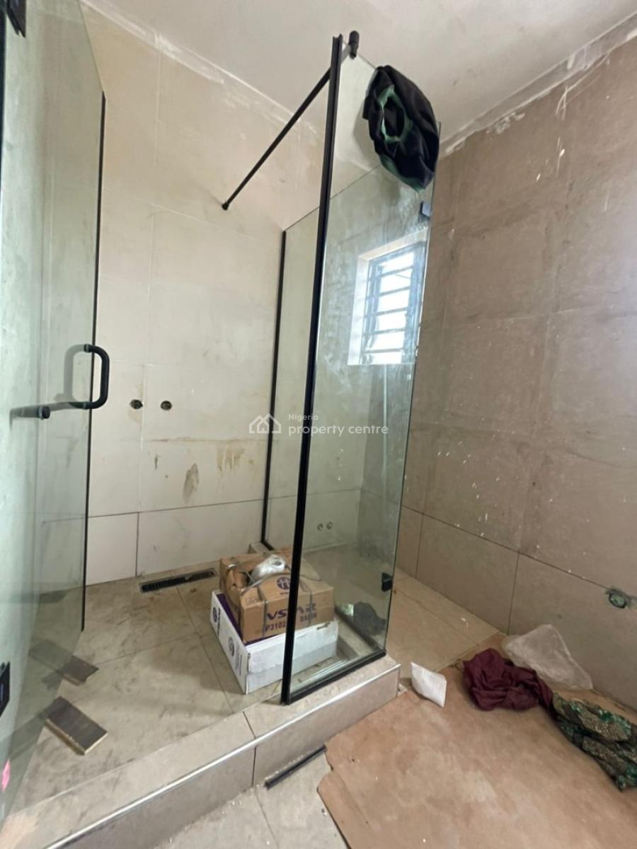5 Bedroom Semi Detached Duplex, Gra Phase 2, Magodo, Lagos, Detached Duplex for Sale