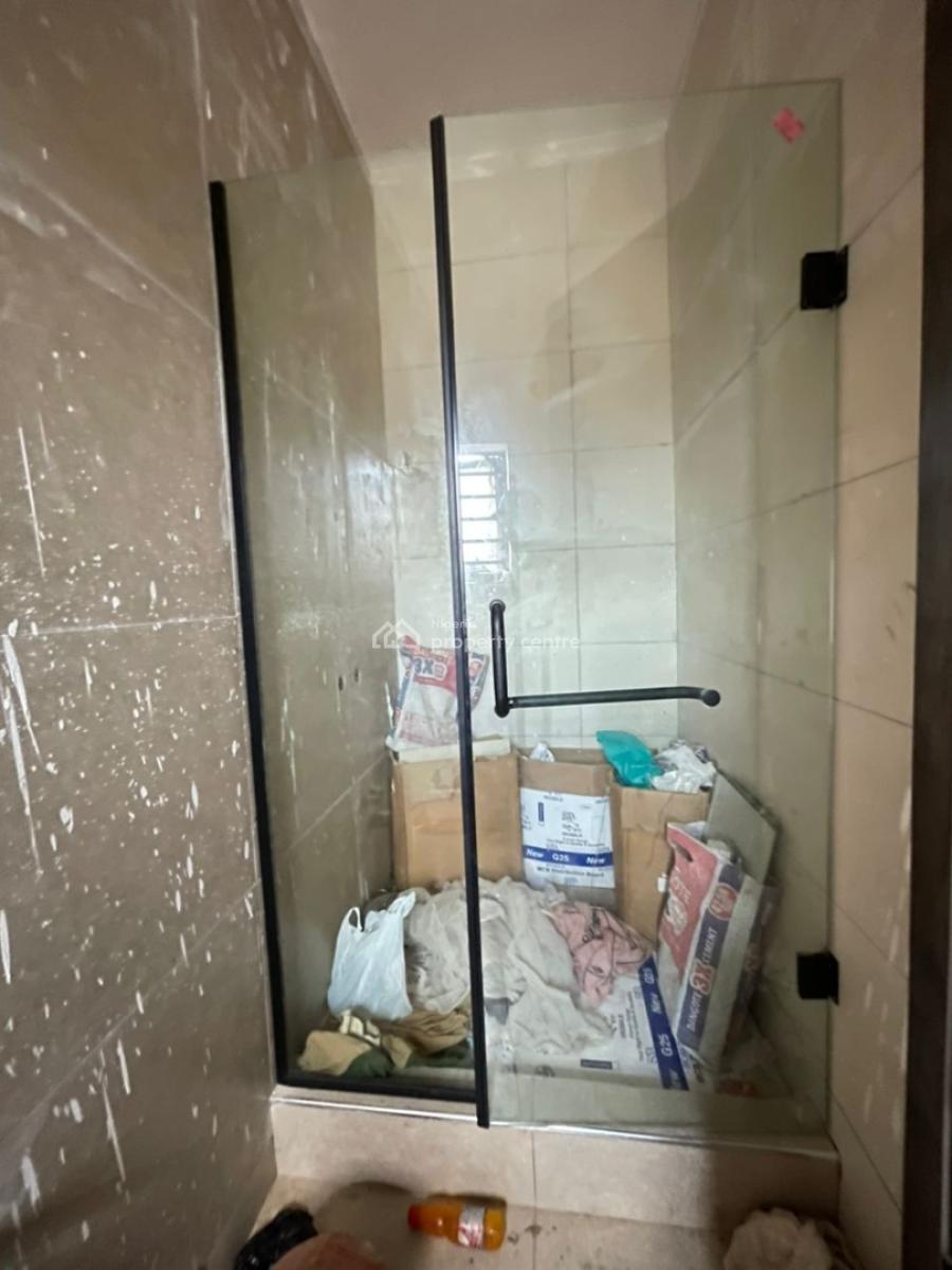 5 Bedroom Semi Detached Duplex, Gra Phase 2, Magodo, Lagos, Detached Duplex for Sale