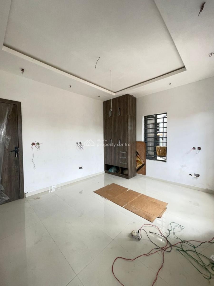 5 Bedroom Semi Detached Duplex, Gra Phase 2, Magodo, Lagos, Detached Duplex for Sale