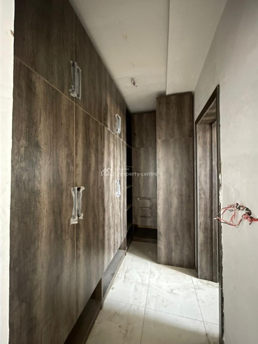 5 Bedroom Semi Detached Duplex, Gra Phase 2, Magodo, Lagos, Detached Duplex for Sale