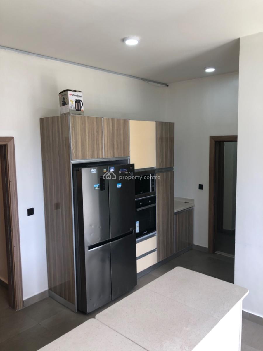 Furnished 3 Bedroom & Bq (5th Floor), in The Heart 💜 of Vi, Adeola Odeku,, Victoria Island (vi), Lagos, Flat / Apartment for Rent