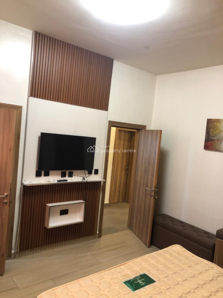 Furnished 3 Bedroom & Bq (5th Floor), in The Heart 💜 of Vi, Adeola Odeku,, Victoria Island (vi), Lagos, Flat / Apartment for Rent