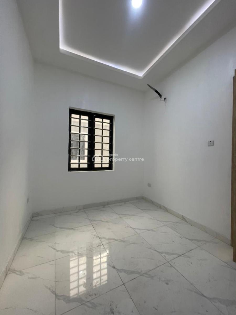 5 Bedroom Fully Detached Duplex, Gra Phase 2, Magodo, Lagos, Detached Duplex for Sale