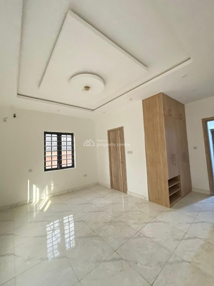 5 Bedroom Fully Detached Duplex, Gra Phase 2, Magodo, Lagos, Detached Duplex for Sale