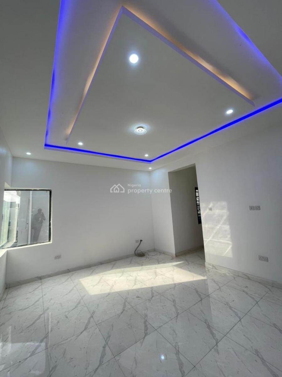 5 Bedroom Fully Detached Duplex, Gra Phase 2, Magodo, Lagos, Detached Duplex for Sale