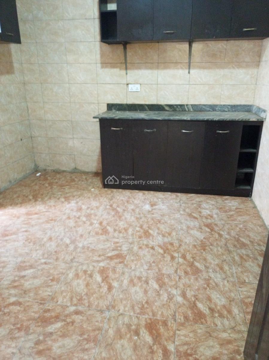 Spacious 3bedroom First Floor Secured Estate Serviced, Secured Estate, Osapa, Lekki, Lagos, Flat / Apartment for Rent