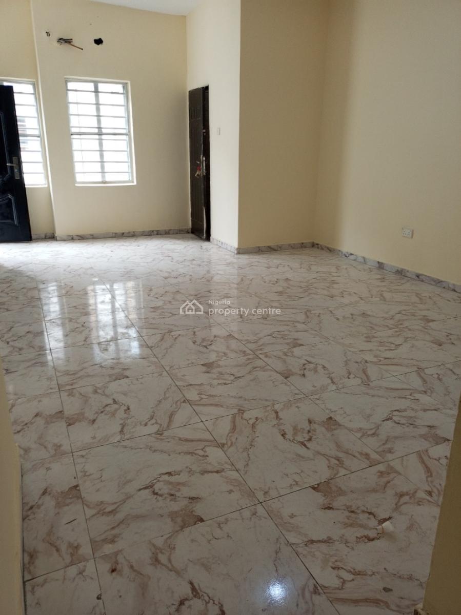 Spacious 3bedroom First Floor Secured Estate Serviced, Secured Estate, Osapa, Lekki, Lagos, Flat / Apartment for Rent
