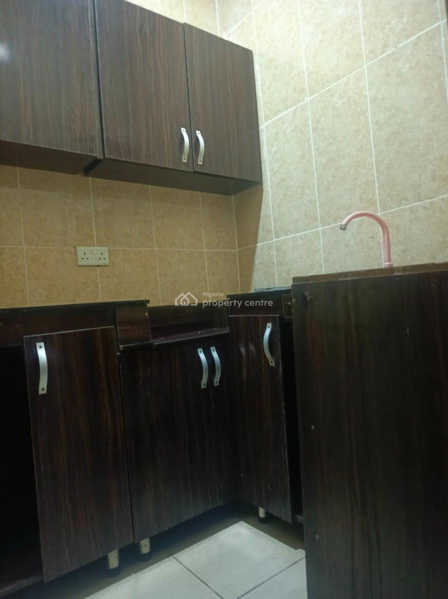 Self Contained Apartment, Guzape District, Abuja, Flat / Apartment for Rent