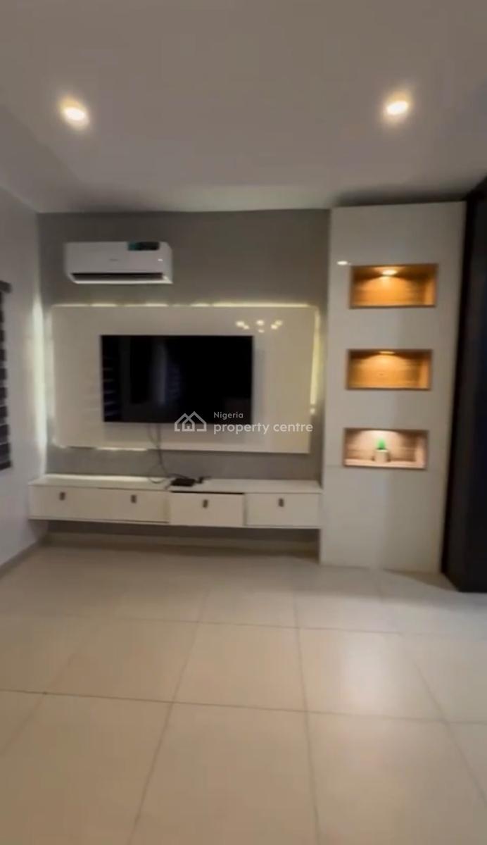 Fully Furnished & Serviced 3 Bedroom Apartment + Bq, Swimming Pool, Gym, Bayview Estate, Ikate Elegushi, Lekki, Lagos, Flat / Apartment for Rent