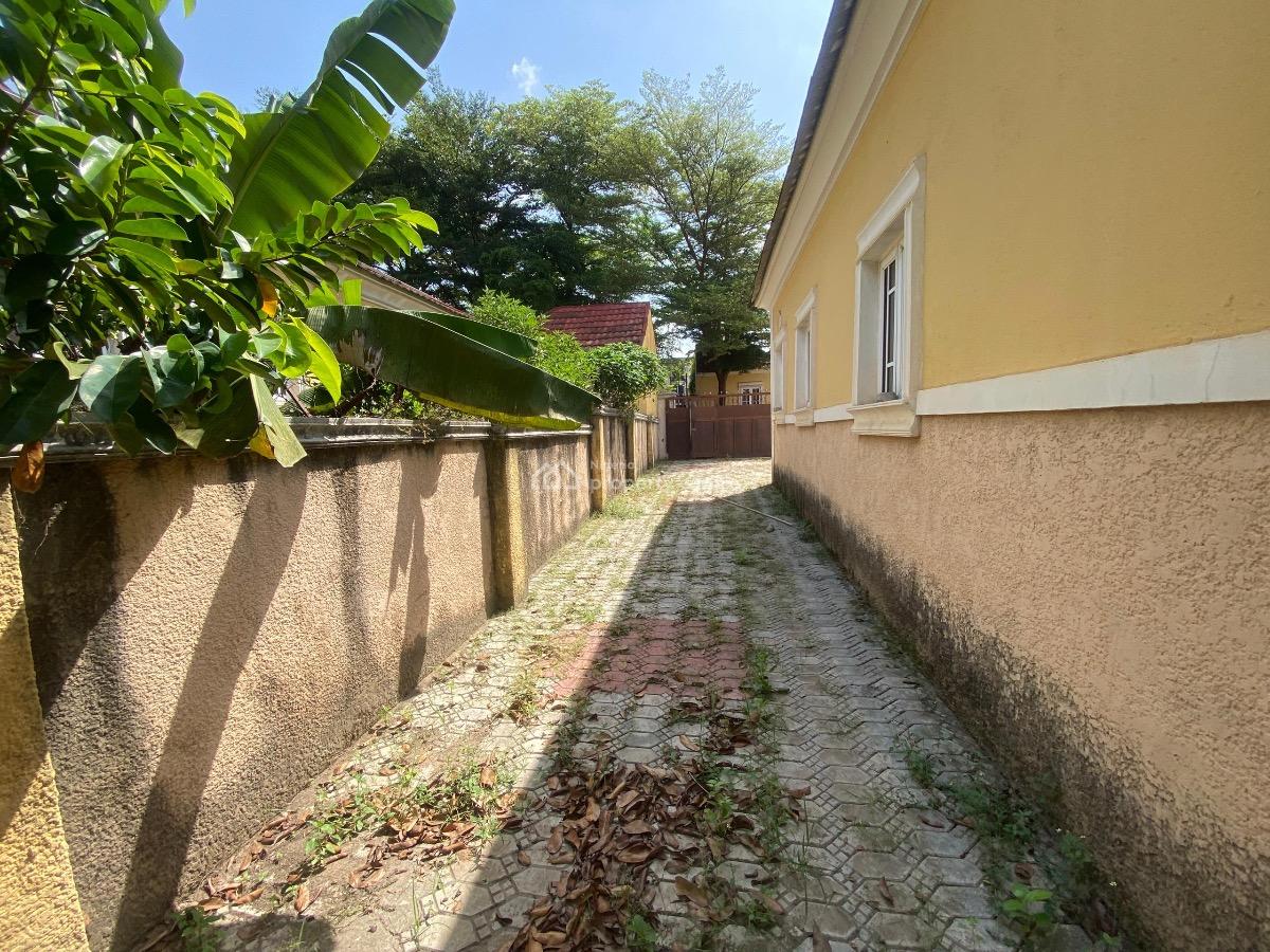 3 Bedroom Sem-detached Bungalow, El-salem Estate, Pyakasa, Lugbe District, Abuja, Semi-detached Bungalow for Sale