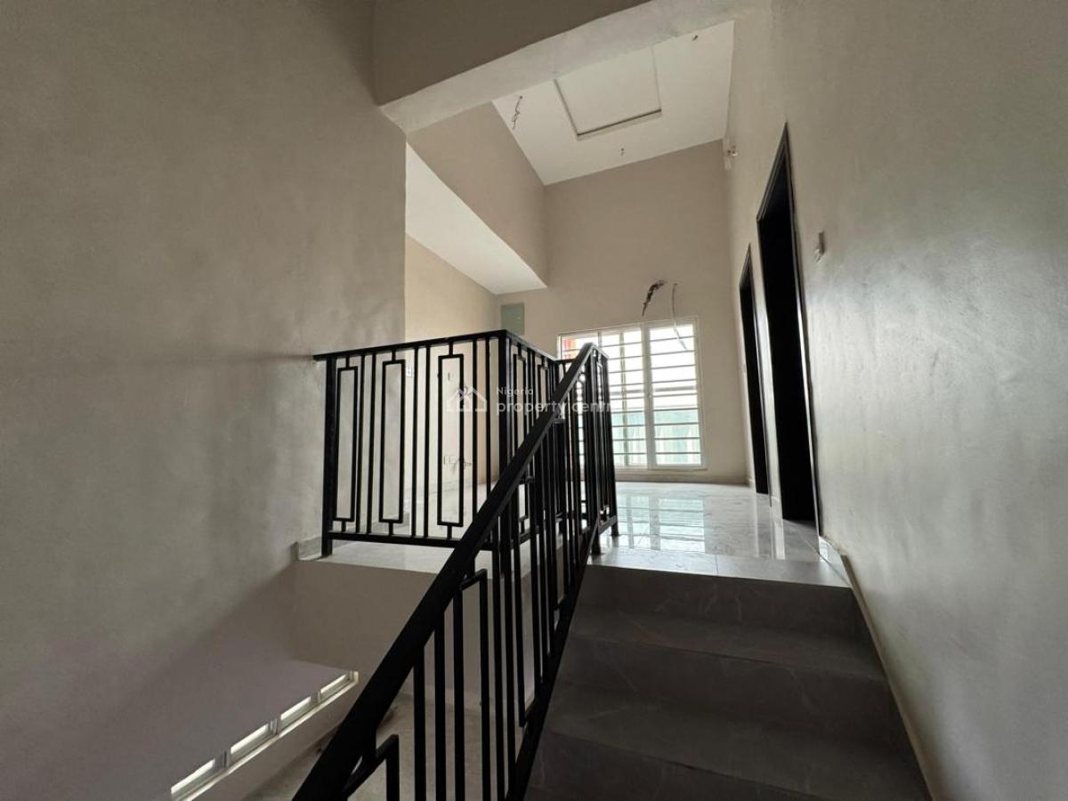 Luxury 3beds One Floor Terrace Duplex with Bq, in a Private Estate Lekki, Ikate, Lekki, Lagos, Terraced Duplex for Rent