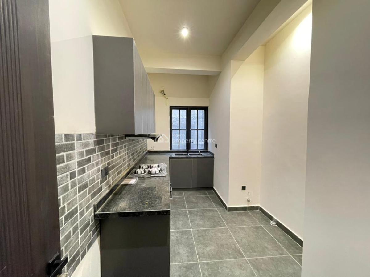 Contemporary 1 Bedroom Apartment, Lekki, Lagos, Mini Flat (room and Parlour) for Sale
