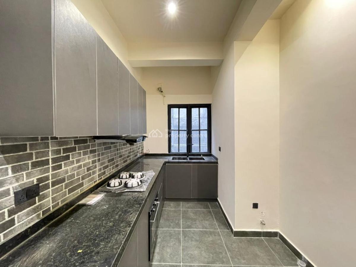 Contemporary 1 Bedroom Apartment, Lekki, Lagos, Mini Flat (room and Parlour) for Sale