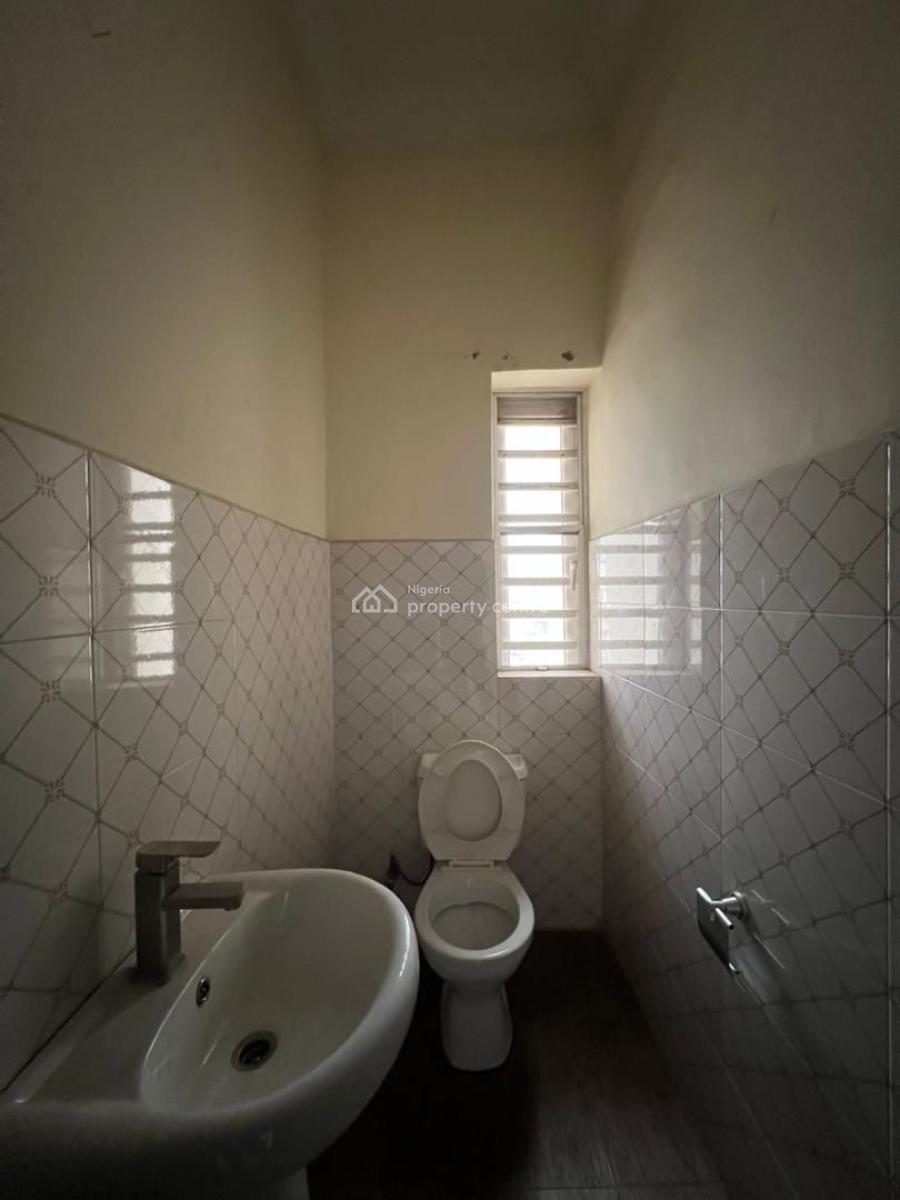 Spacious 2 Bedroom Apartment with Bq, Lekki Scheme 2, Ajah, Lagos, Flat / Apartment for Rent