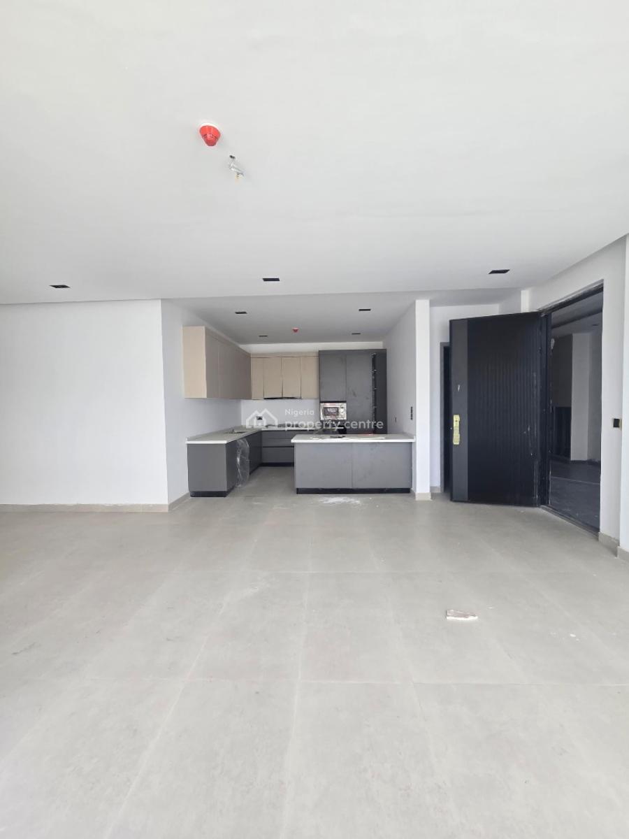 Luxury and Spacious 2 Bedroom Apartment with Elevator, Pool, Bq, & Gym, Lekki Phase 1, Lekki, Lagos, Flat / Apartment for Sale