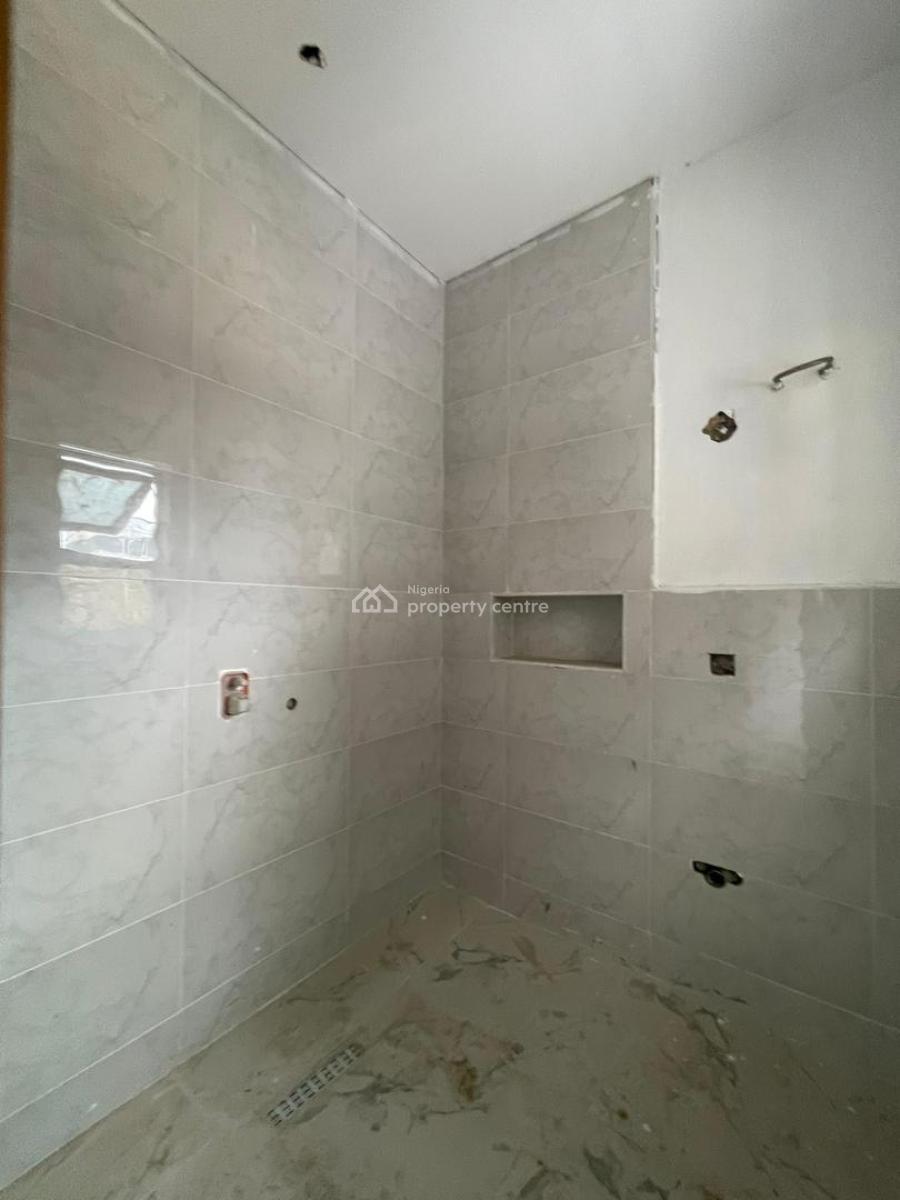 Exquisite 2 Bedroom Penthouse with Swimming Pool and Gym, Lekki Phase 1, Lekki, Lagos, Flat / Apartment for Sale