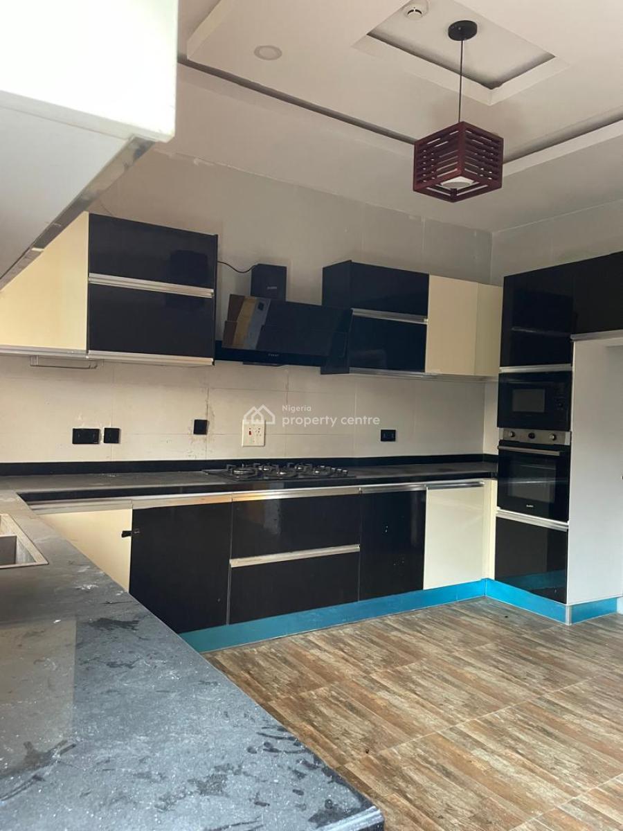 Massive 4 Bedroom Maisonette Penthouse with Boyz Quarter, New Road, Lekki, Lagos, Terraced Duplex for Rent