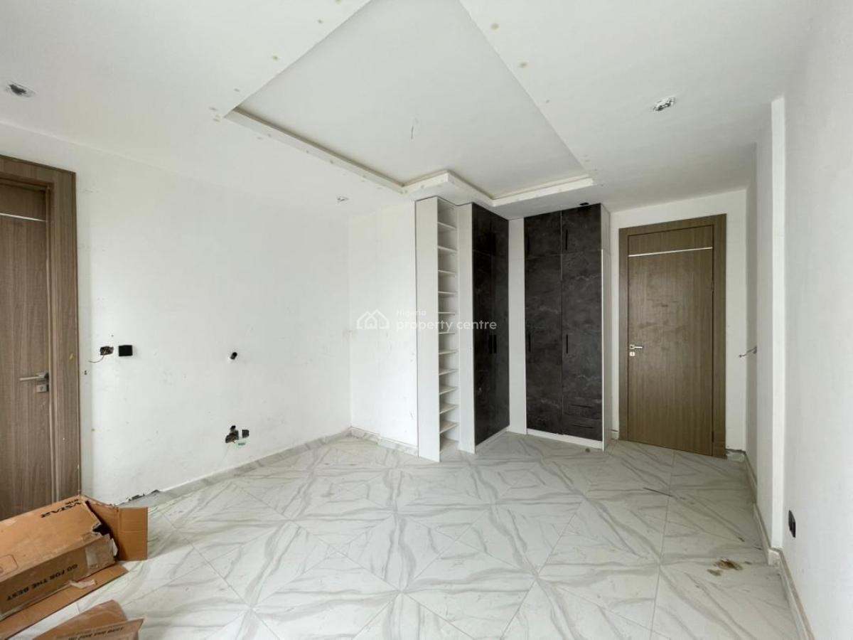 Contemporary 2 Bedroom Apartment, Lekki Phase 1, Lekki, Lagos, Block of Flats for Sale