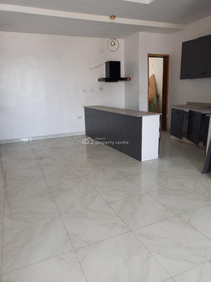 Big Penthouse 3bedroom Apartment, Serene Area, Ologolo, Lekki, Lagos, Flat / Apartment for Rent