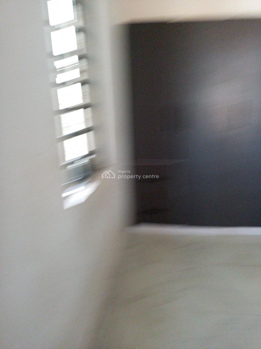 Big Penthouse 3bedroom Apartment, Serene Area, Ologolo, Lekki, Lagos, Flat / Apartment for Rent