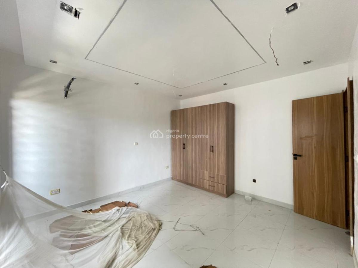 Contemporary 4 Bedroom Terraced Duplex with Bq, Lekki Phase 1, Lekki, Lagos, Semi-detached Duplex for Sale