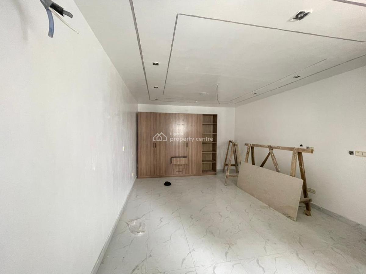 Contemporary 4 Bedroom Terraced Duplex with Bq, Lekki Phase 1, Lekki, Lagos, Semi-detached Duplex for Sale