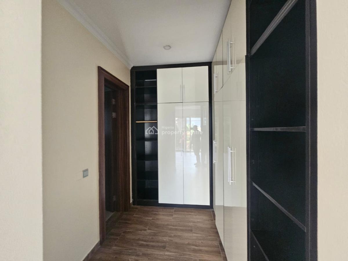 4bedroom Terrace Duplex with Bq, Swimming Pool,gym,24hrs Power,etc, Banana Island, Ikoyi, Lagos, Terraced Duplex for Rent