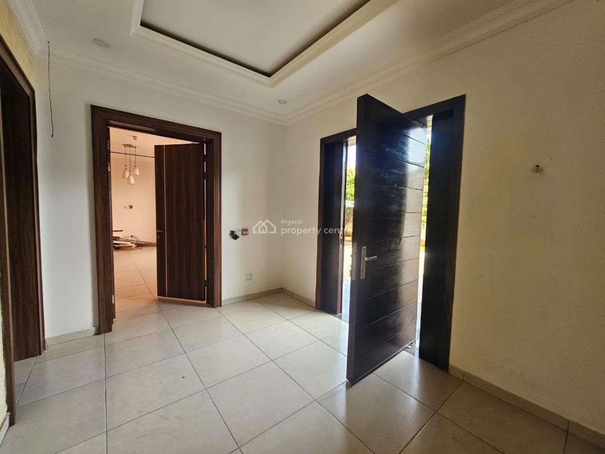 4bedroom Terrace Duplex with Bq, Swimming Pool,gym,24hrs Power,etc, Banana Island, Ikoyi, Lagos, Terraced Duplex for Rent