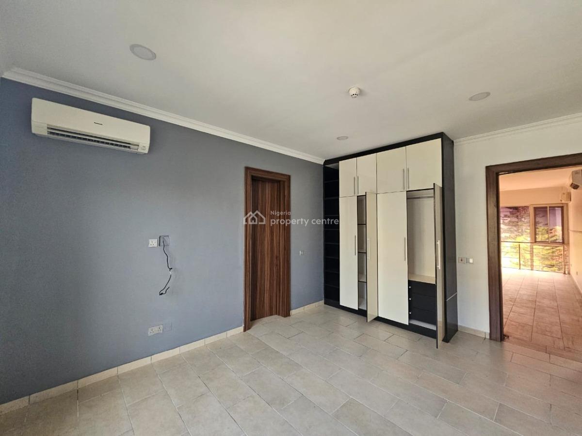 4bedroom Terrace Duplex with Bq, Swimming Pool,gym,24hrs Power,etc, Banana Island, Ikoyi, Lagos, Terraced Duplex for Rent