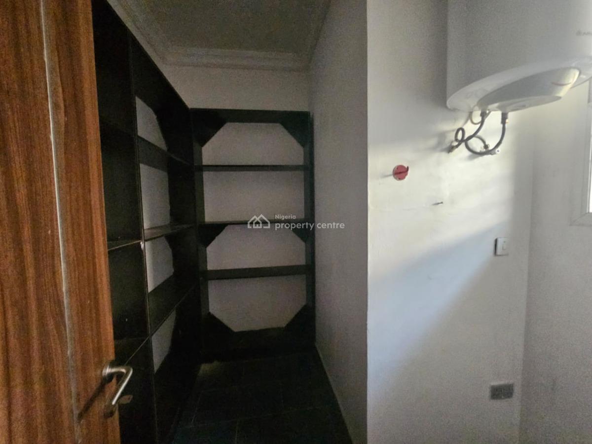 4bedroom Terrace Duplex with Bq, Swimming Pool,gym,24hrs Power,etc, Banana Island, Ikoyi, Lagos, Terraced Duplex for Rent
